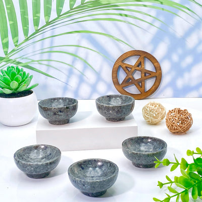 1PC Yooperlite Crystal Bowl -UV Reactive Flame Stone,Ideal for Home Decor&Gifts-Perfect for Christmas,Easter,Valentine's Day